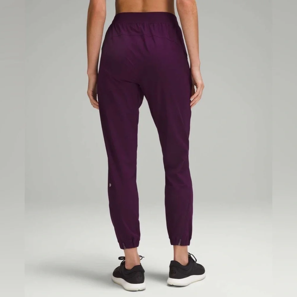 Lululemon Adapted State High-Rise Jogger *Full Length Dramatic Magenta